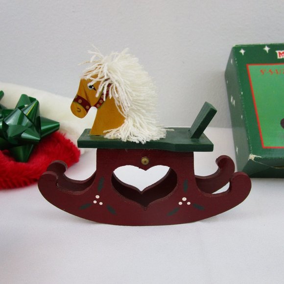 VTG Merry Brite Wood Rocking Horse Christmas Decor - Picture 6 of 11